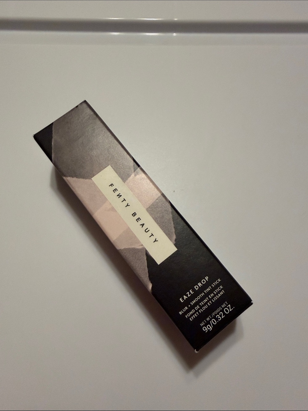 Fenty Beauty Eaze Drop Blur Stick - Black & Pink Box shade 11